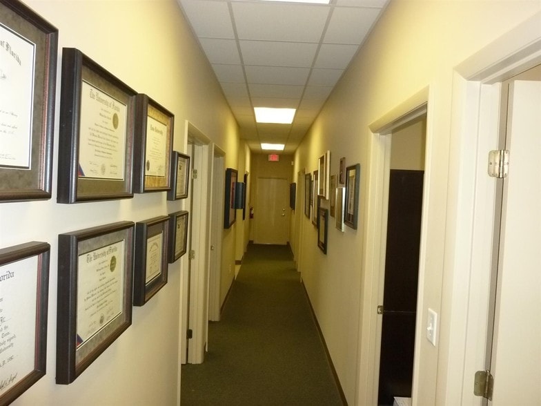 More Photos Of 2025 SW 75th St, Gainesville Medical For Lease