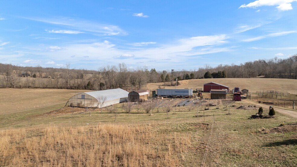 More Photos Of 5094 Frenchman Knob Rd Rd, Bonnieville Land For Sale