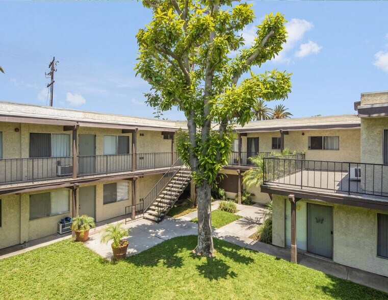 More Photos Of 3108 Vineland Ave, Baldwin Park Apartments For Sale