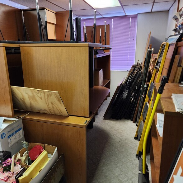 More Photos Of 2671 Sheridan Rd, Zion Apartments For Lease