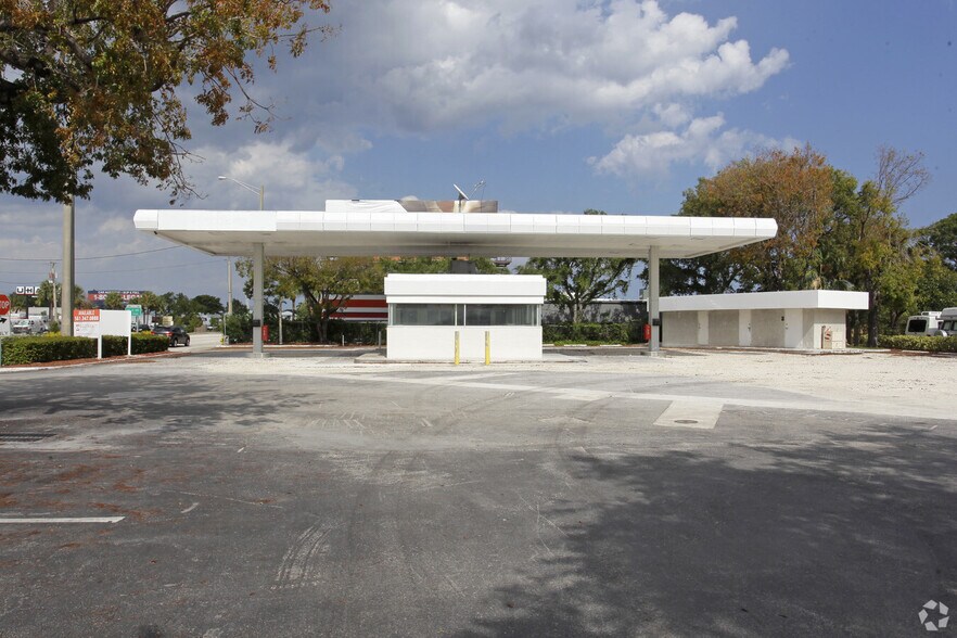 More Photos Of 900 E Sample Rd, Pompano Beach Land For Lease