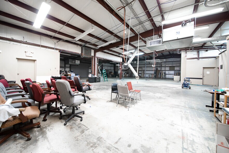 More Photos Of 2100 E Stan Schlueter Loop, Killeen Storefront Retail Office For Lease