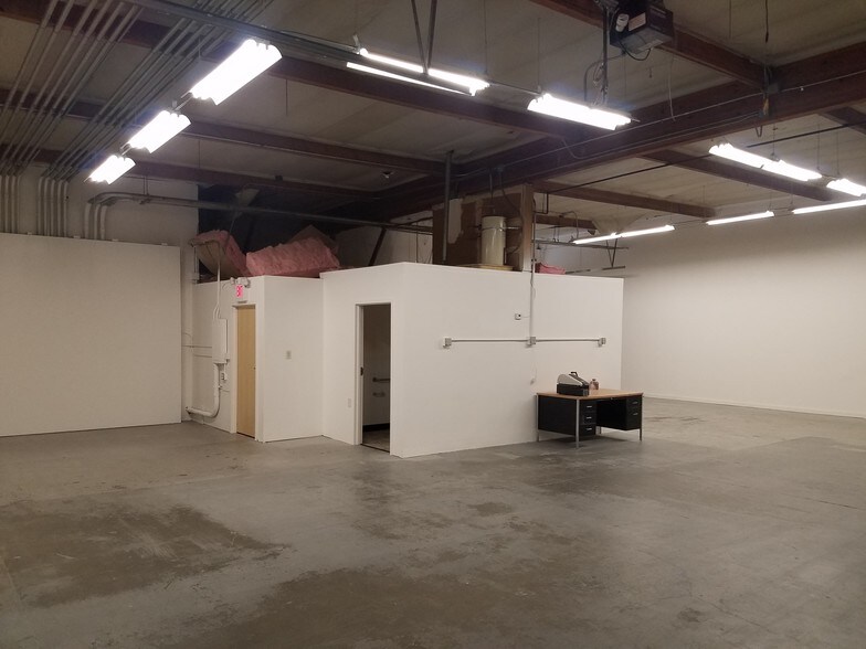 More Photos Of 18675 Adams Ct, Morgan Hill Warehouse For Lease