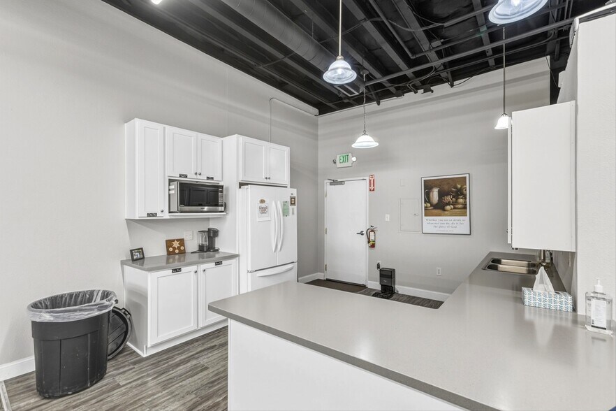 More Photos Of 460 W Main St, Fernley Freestanding For Sale