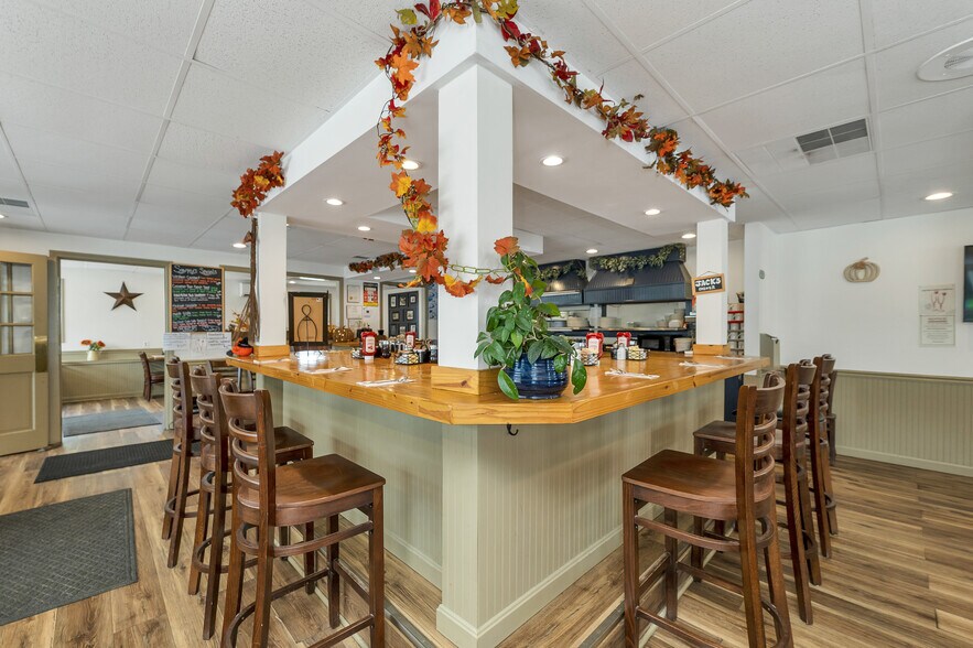 More Photos Of 13 Main St, Goffstown Restaurant For Sale