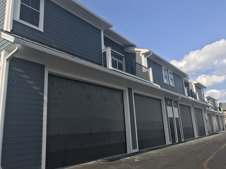 More Photos Of 42 Felton St, Waltham Warehouse For Lease