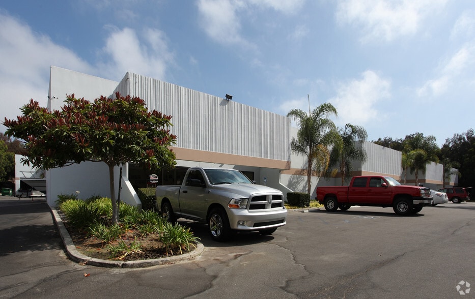 Primary Photo Of 6361 Yarrow Dr, Carlsbad Warehouse For Lease
