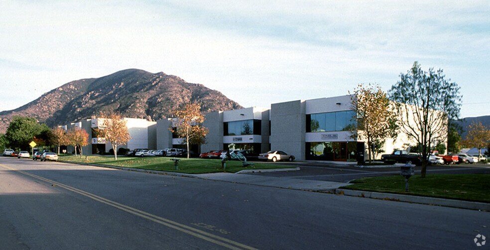 More Photos Of 4730-4780 Calle Quetzal, Camarillo Warehouse For Lease