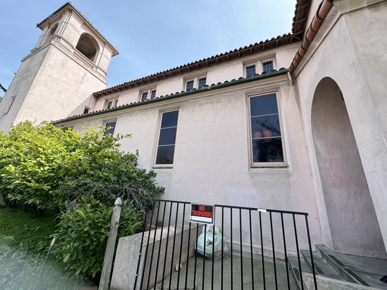 More Photos Of 2330 Prince St, Berkeley Schools For Sale