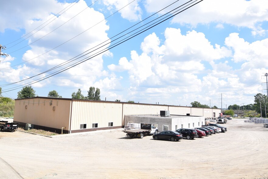 More Photos Of 5000 Van Epps Rd, Brooklyn Heights Warehouse For Lease