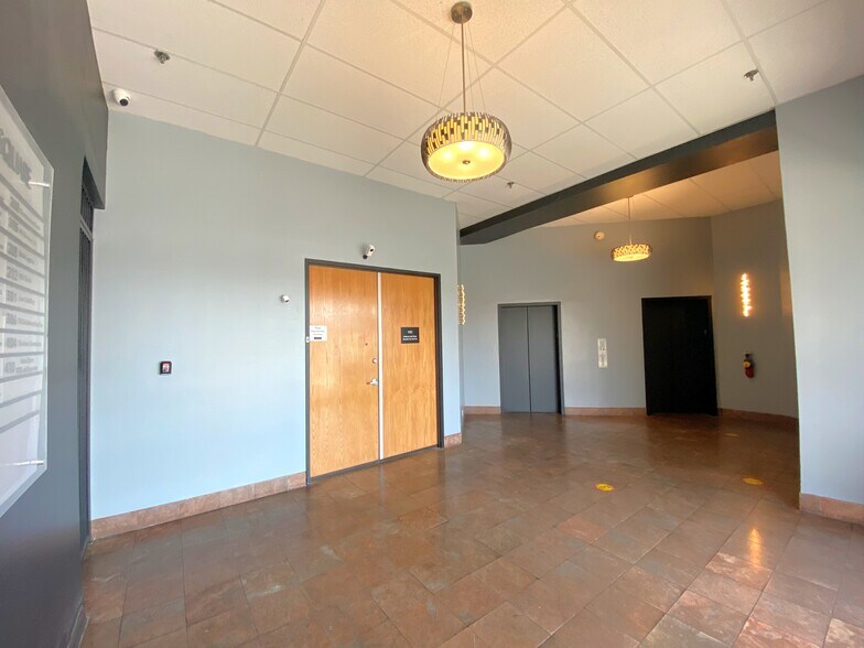 More Photos Of 15342 Hawthorne Blvd, Lawndale Loft Creative Space For Lease