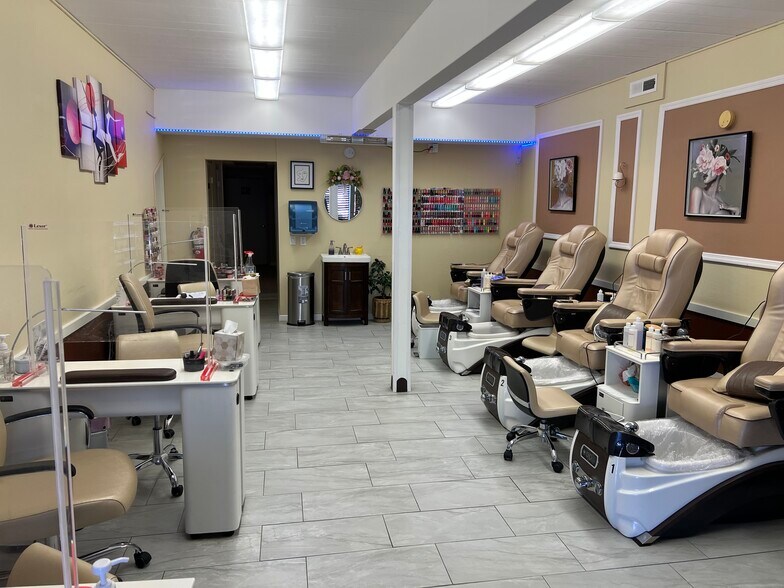 More Photos Of 31 Soledad Dr, Monterey Medical For Sale