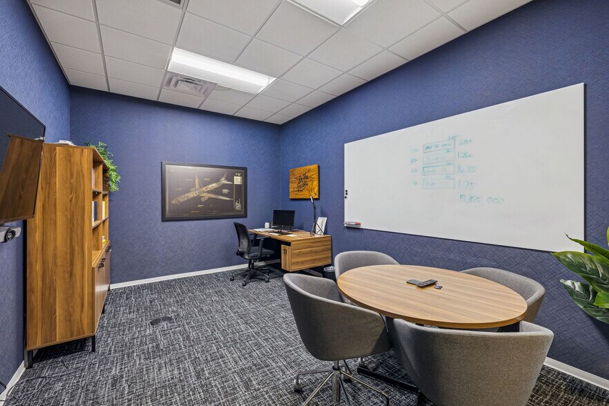 More Photos Of 5101 Kentucky Ave, Nashville Office For Sale