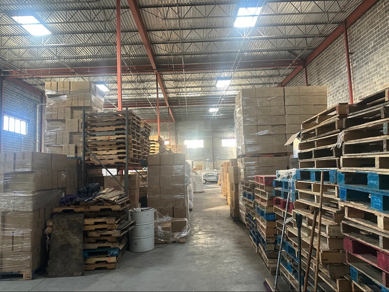 More Photos Of 295 Governor St, Paterson Industrial For Lease