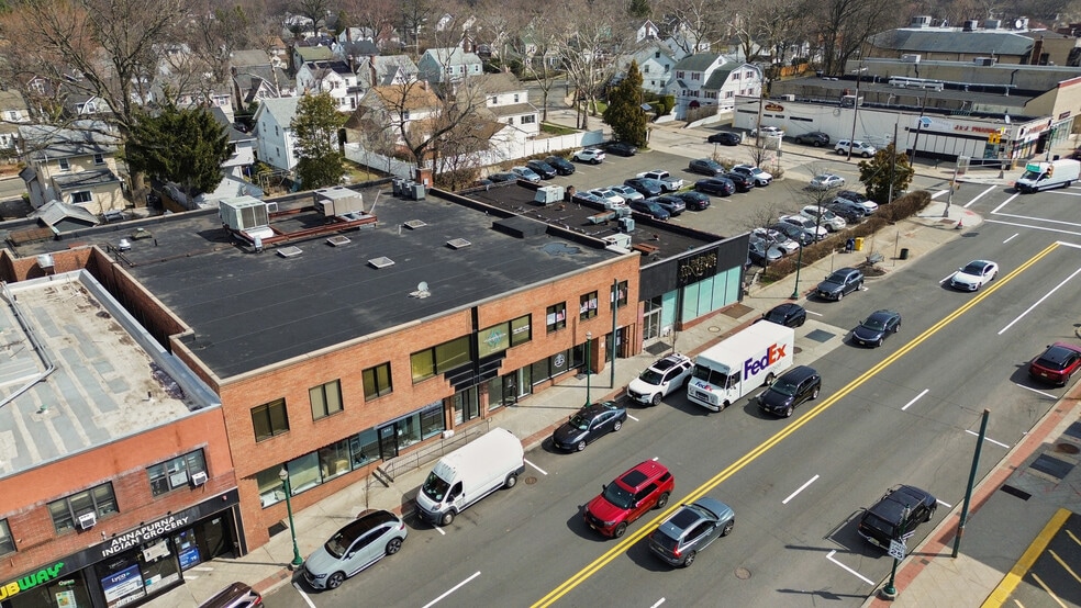 More Photos Of 545-553 Cedar Ln, Teaneck Office For Sale