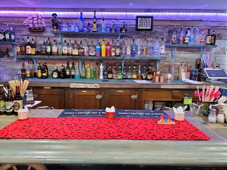 More Photos Of 204 S Coeur D Alene Ave, Harrison Restaurant For Sale