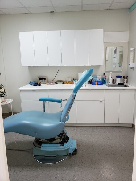 More Photos Of 3104-3160 Parsons Rd NW, Edmonton Office Residential For Sale