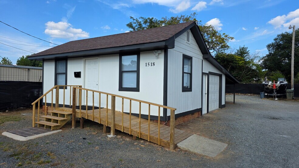 More Photos Of 1518 Concord Ave, Monroe Auto Dealership For Lease