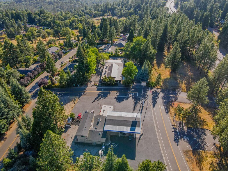 More Photos Of 3070 Camino Heights Dr, Camino Office For Lease