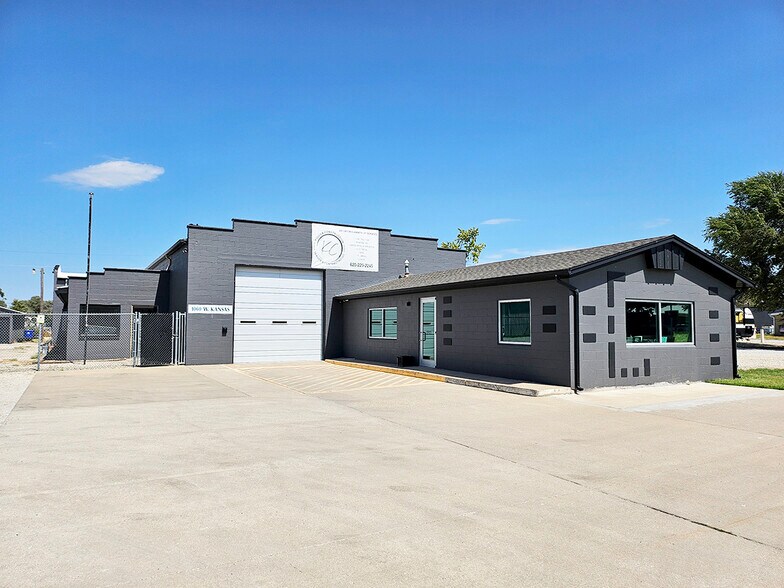 Primary Photo Of 1060 W Kansas Ave, Mcpherson Freestanding For Sale