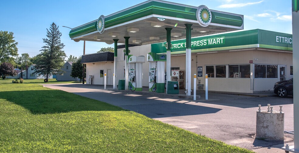 More Photos Of 22732 US-53 Hwy, Ettrick General Retail For Sale