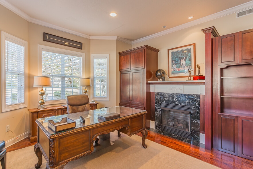 More Photos Of 3222 Ocoee St, Cleveland Medical For Sale