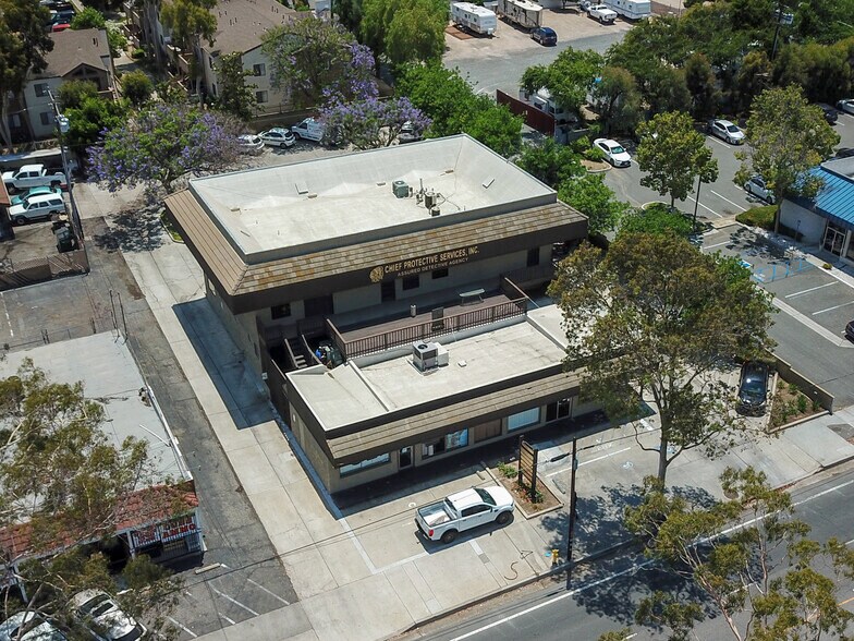 More Photos Of 1344 W 6th St, Corona Office For Sale