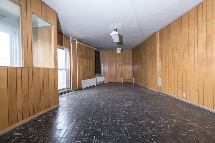 More Photos Of 271-277 State St, Schenectady Apartments For Sale