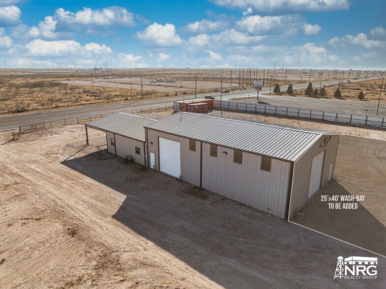 More Photos Of 9507 FM 307, Midland Distribution For Lease