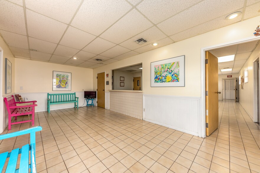 More Photos Of 8267 S Us-1 Hwy, Port Saint Lucie Freestanding For Sale