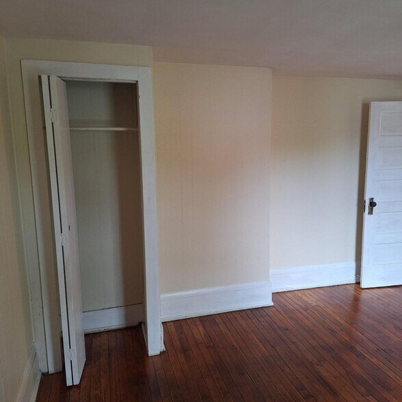 More Photos Of 515 Albemarle Ave SE, Roanoke Apartments For Sale