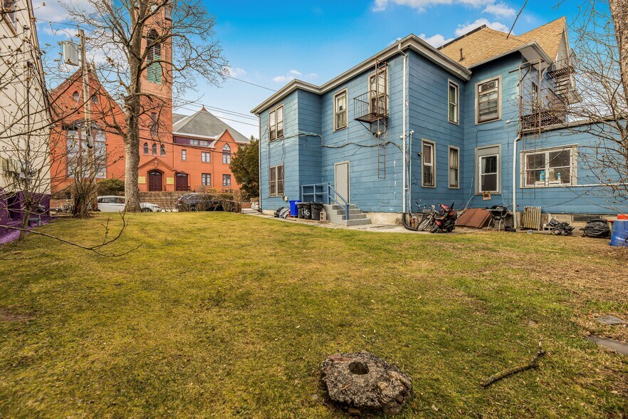 More Photos Of 66 W 2nd St, Mount Vernon Dormitory For Sale