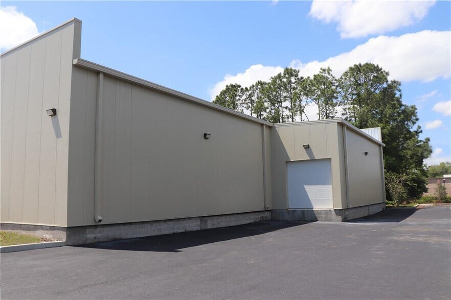 More Photos Of 13891 N Us Highway 441, Lady Lake Storefront Retail Office For Lease