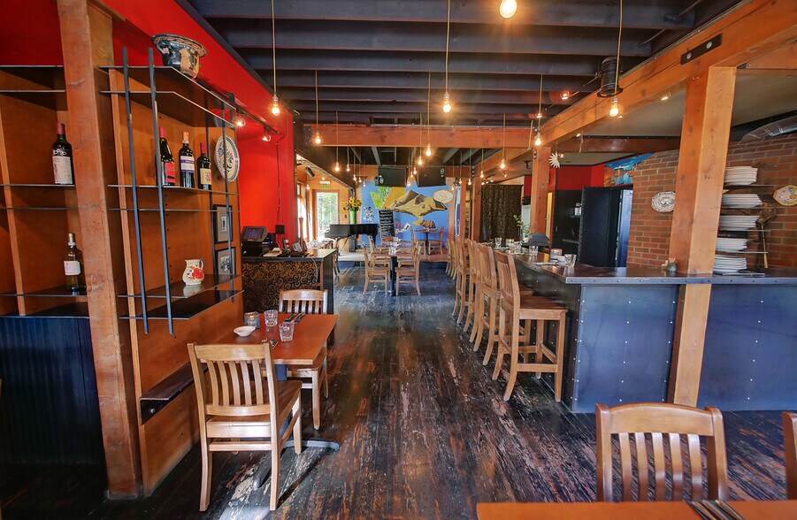 More Photos Of 201 Glover St S, Twisp General Retail For Sale