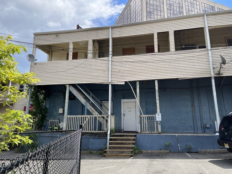 More Photos Of 96 Speedwell Ave, Morristown General Retail For Sale