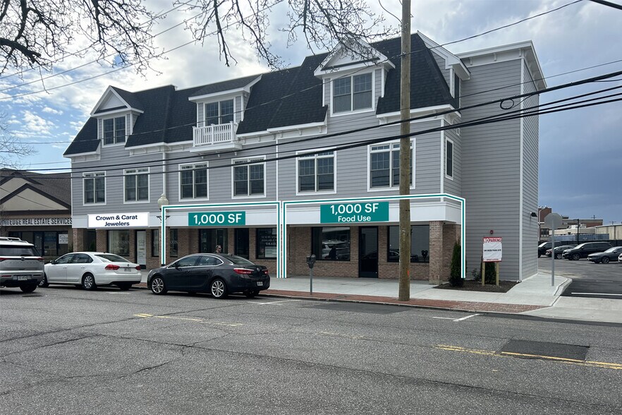 More Photos Of 180 Deer Park Ave, Babylon Apartments For Lease