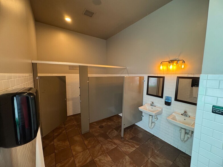 More Photos Of 7434 Village Center Dr, O'Fallon Restaurant For Sale
