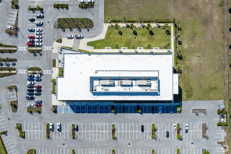 More Photos Of 1785 Northpointe Pky, Lutz Unknown For Lease