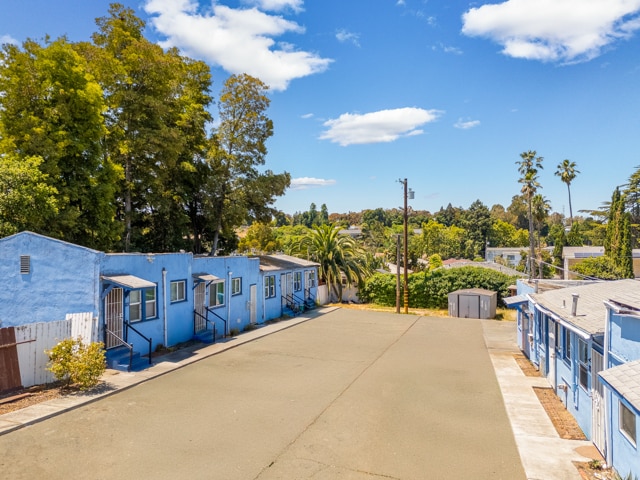 More Photos Of 121 Lincoln Rd W, Vallejo Apartments For Sale