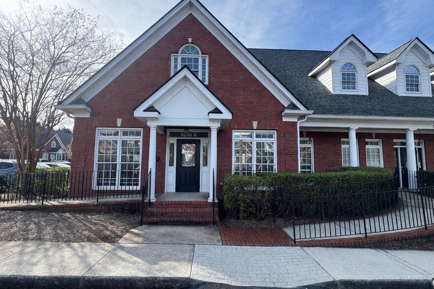 Primary Photo Of 1610 Mars Hill Rd, Watkinsville Medical For Lease