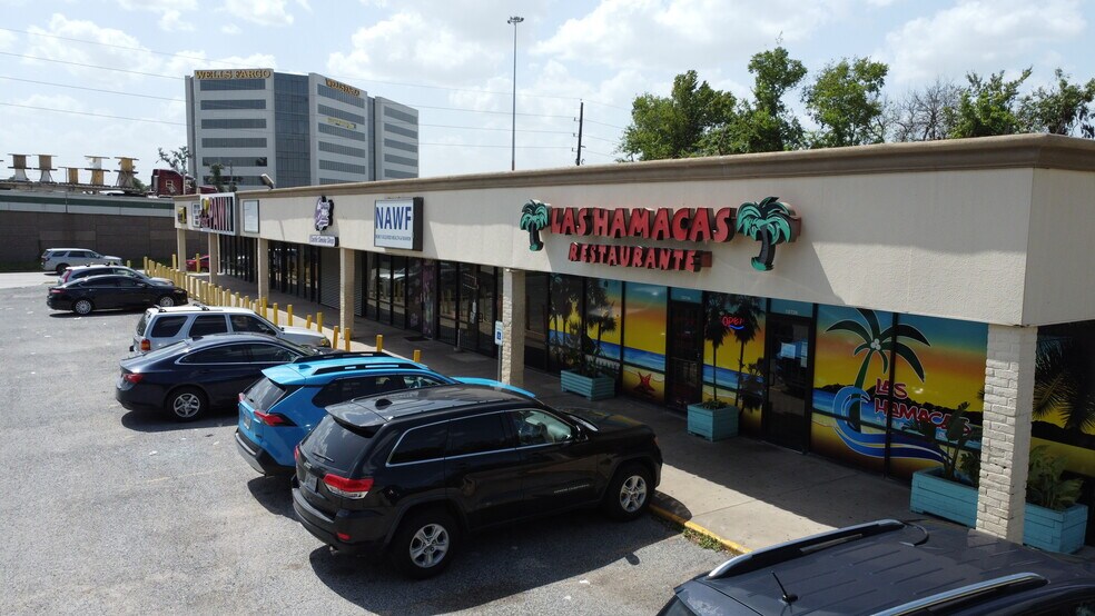 More Photos Of 12700-12722 N I-45, Houston Unknown For Sale