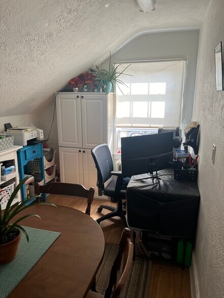 More Photos Of 2 Scott Dyer Rd, Cape Elizabeth Storefront Retail Office For Sale