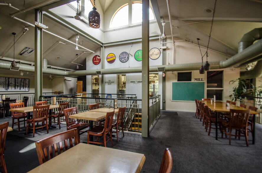 More Photos Of 3 Main St, New Paltz Restaurant For Sale