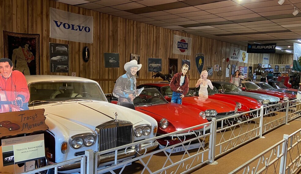 More Photos Of , Toledo General Retail For Sale