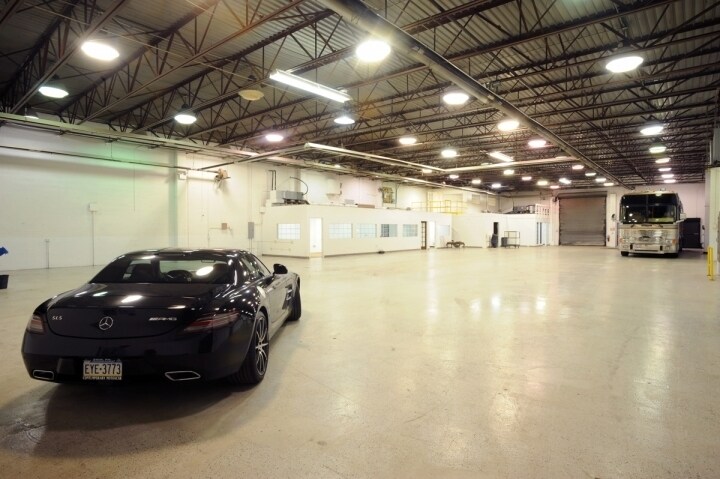 More Photos Of 1301-1371 Saw Mill Run Blvd, Pittsburgh Warehouse For Lease