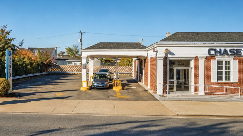 More Photos Of 212 Long Beach Rd, Island Park Bank For Sale