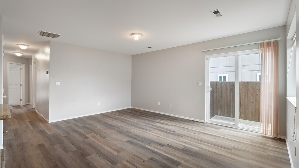 More Photos Of 12218 W 10th Ave, Airway Heights Apartments For Sale