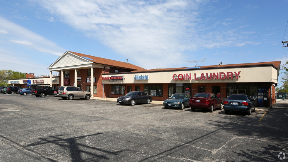 More Photos Of 624-640 W Algonquin Rd, Des Plaines Unknown For Sale