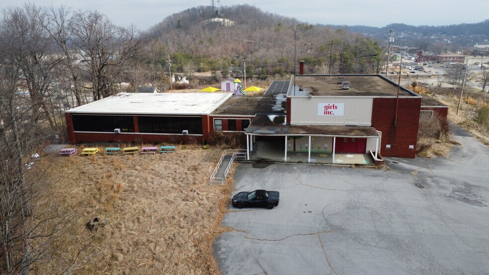 More Photos Of 227 Library Ln, Johnson City Medical For Sale