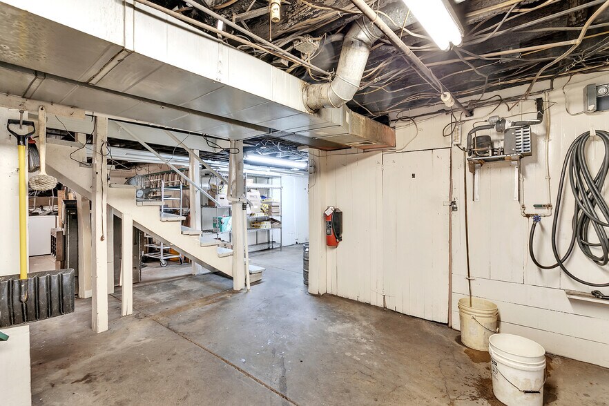 More Photos Of 277 N Gallatin Ave, Uniontown Apartments For Sale